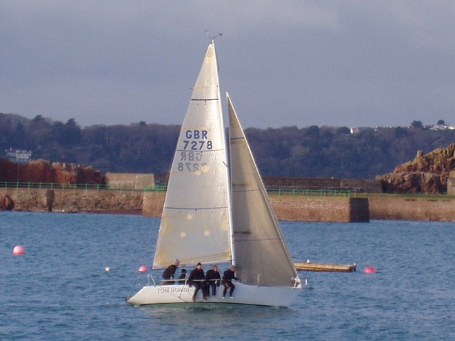 Tom Bombadil - RCIYC Pallot Windows Frostbite Series 2011-12 Race 6 © RCIYC
